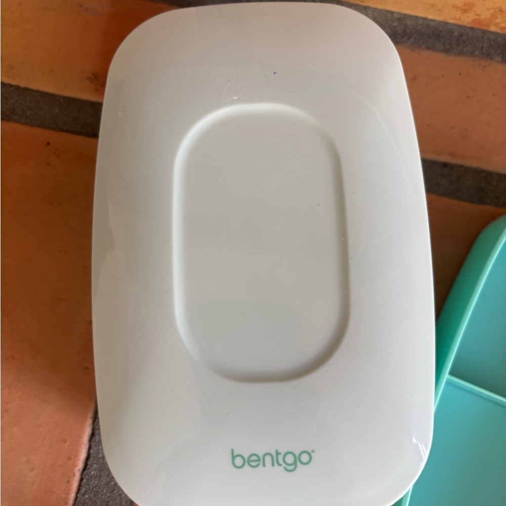 Bentgo Box Lunch Set with Utensils - Mint - Picture 2 of 2